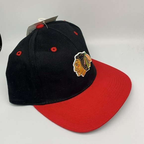 Chicago Blackhawks NHL Drew Pearson Hat Strapback Cap - Picture 3 of 7